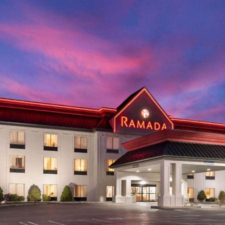 Ramada By Wyndham Harrisburg/Hershey Area Exterior foto